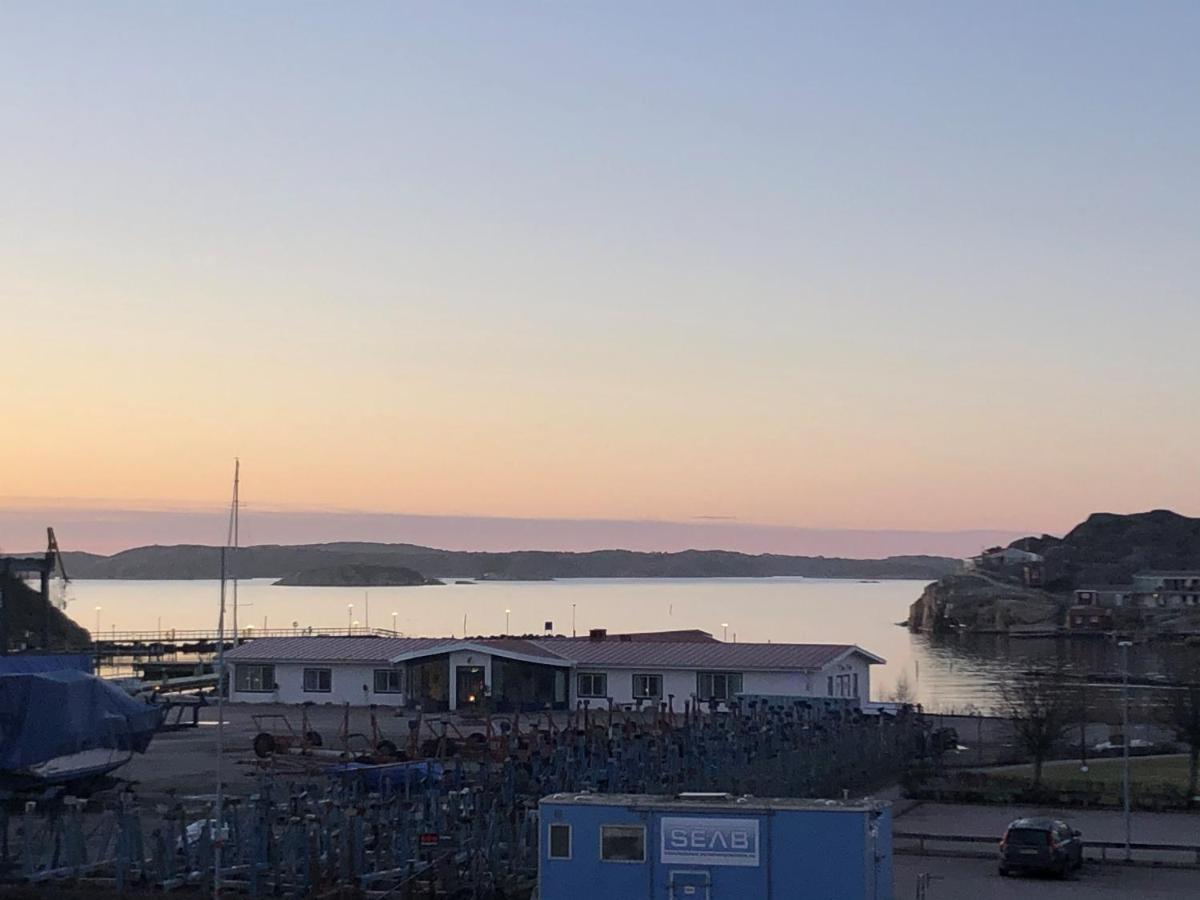 Lägenhetshotell Varvet Ellos Buitenkant foto