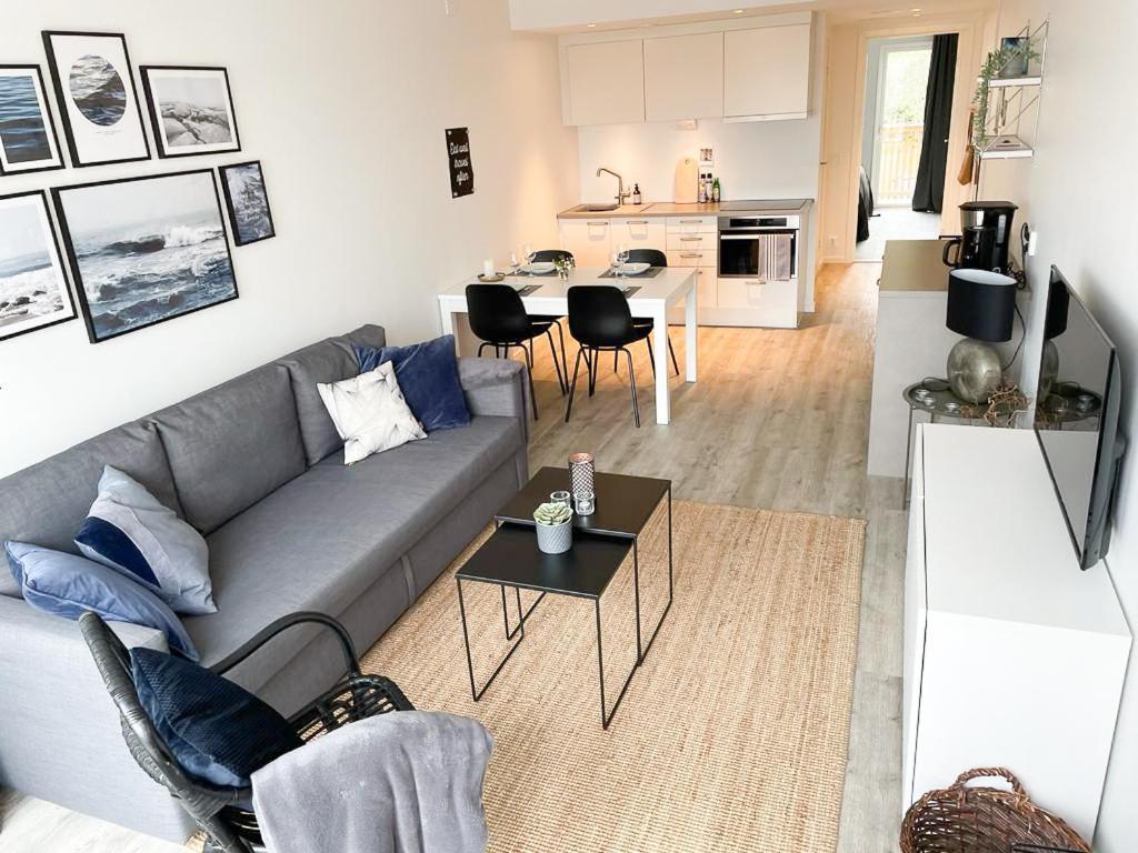 Lägenhetshotell Varvet Ellos Buitenkant foto