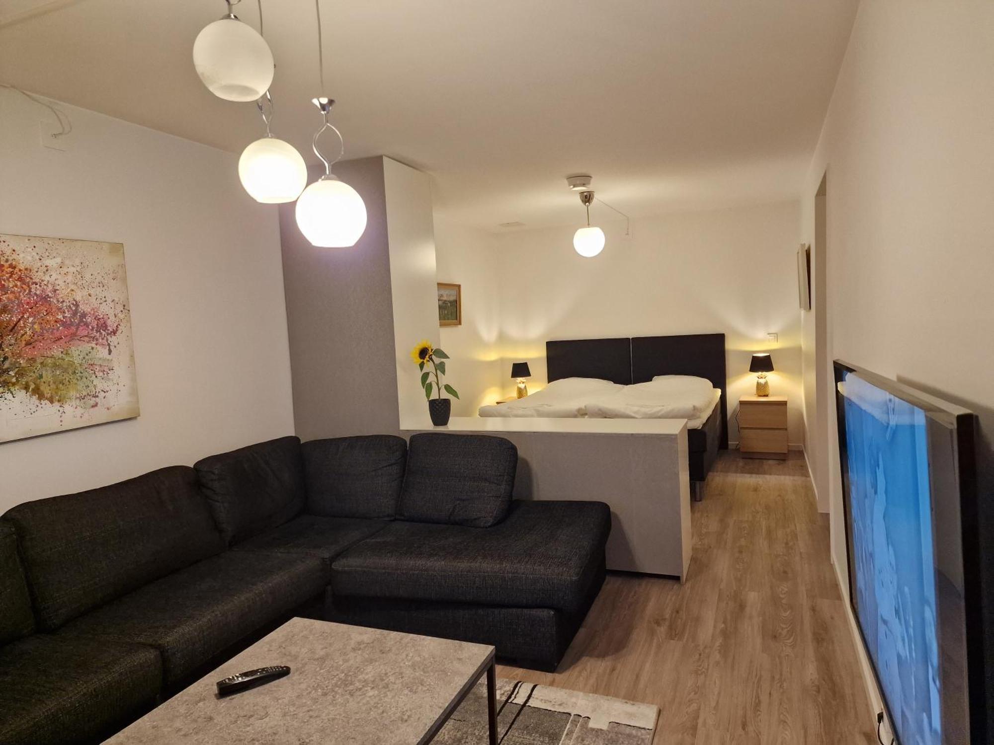 Lägenhetshotell Varvet Ellos Buitenkant foto
